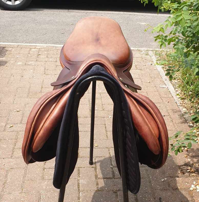 17.5" Sillín de salto mediano Equipe Evolution marrón y marrón - Image 3